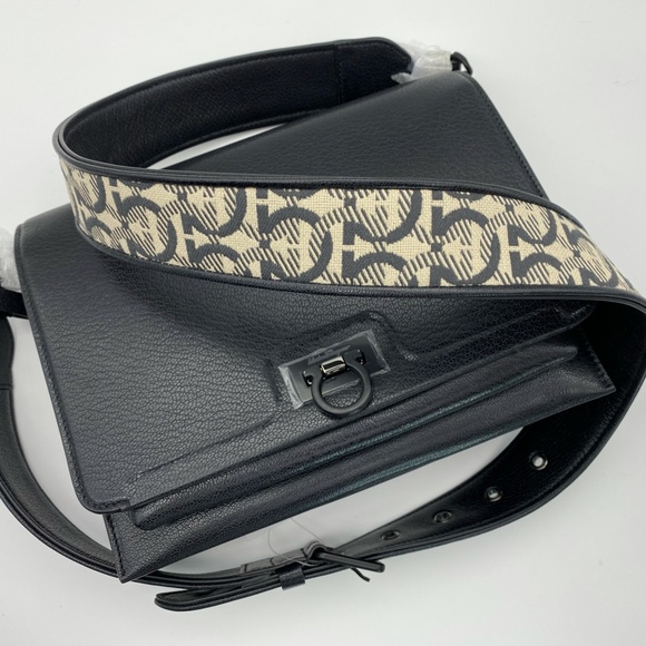 Salvatore Ferragamo Trifolio shoulder bag - Picture 16 of 16